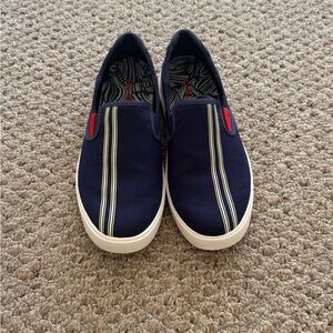 OLUKAI MEN'S LAE'AHI SLIP ON SHOE 10 1/2